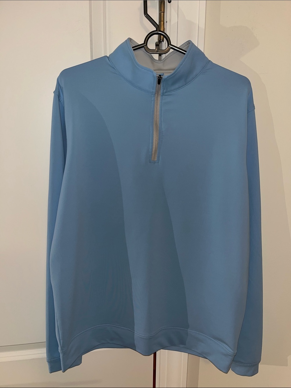 Amazing Crown Peter Millar beautiful Poly Blend Golf T neck sweater sweatshirt M